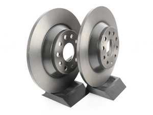 ES#4004725 - 3q0615601aKT3 - Rear UV Coated Brake Rotors - Pair (300x12) - Features Brembo's special UV paint treatment that guarantees superior corrosion resistance. - Brembo - Audi Volkswagen