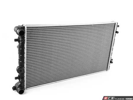 ES#3545368 - 3713 - Radiator - Keep your engine running cool with a new radiator - CSF - Volkswagen