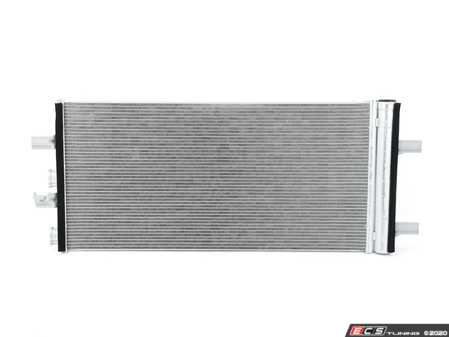 ES#2729048 - 64509271204 - A/C Condenser & Drier

Condenser Air Conditioning With Drier - Mounts to core support in front of the radiator - Genuine MINI - MINI