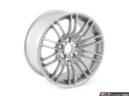 ES#2584094 - 36102284504 - Bmw Light Alloy Wheel - M Dual Spoke 260 - Genuine BMW - BMW