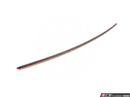 ES#4024166 - 51317061967 - Windshield Moulding - Upper - Located at the top of the top of the windshield at the seam between the glass and roof - URO - BMW