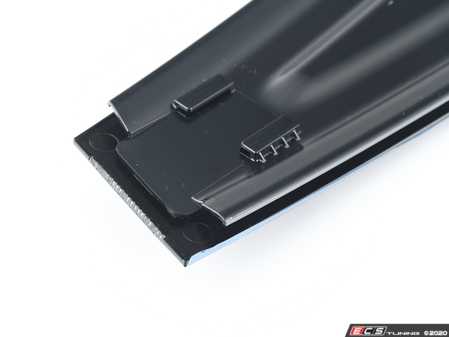 ES#3198619 - 51357453305 - COVER, COLUMN B, DOO - Genuine BMW - BMW