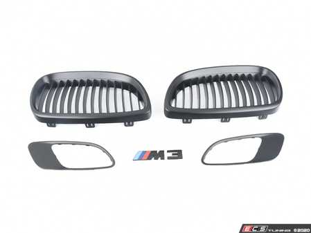 ES#3579199 - e9xm3blkKt2 - Black Out Kit - matte Black  - Adds matte black front kidney, side vents and a black M3 badge - Assembled By ECS - BMW