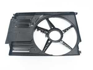 ES#2848453 - 17427637188 - FAN SHROUD - Genuine BMW - 