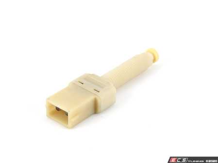 ES#2815755 - 443945515 - Brake Light Switch - 2 Pin - Located behind the brake pedal - Hamburg Tech - Audi
