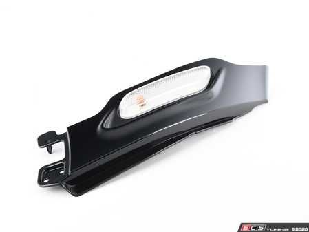 ES#2775728 - 51139812906 - Side Carrier Turn Signal Trim Black Line - Right  - Mounts to the quarter panel location - Genuine MINI - MINI