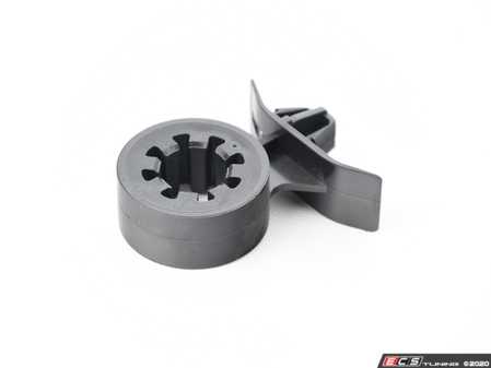 ES#180047 - 64538376911 - E46 Bracket Suction Pipe Airconditioner - Genuine BMW - BMW
