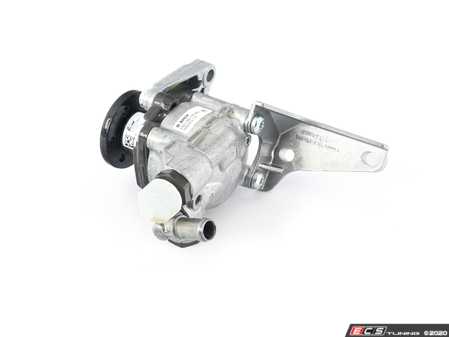 ES#4135402 - 32413450590 - Power Steering Pump - Replacement Power Steering Pump from Bosch - Bosch - BMW