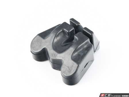 ES#2814090 - 17117598791 - Rubber Radiator Isolator - Fits between radiator and surround - Hamburg Tech - BMW