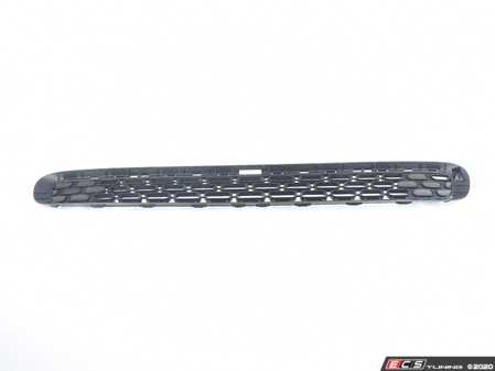 ES#2734703 - 51117337793 - Grid Center Grille - Chrome Line - Located on the lower bumper - Genuine MINI - MINI