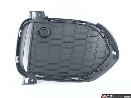 ES#2714596 - 51118064636 - GRILL, SIDE, CLOSED, RIGHT - Genuine BMW - BMW