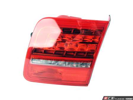 ES#387891 - 4E0945094J - TAILLIGHT - Genuine Volkswagen Audi - 