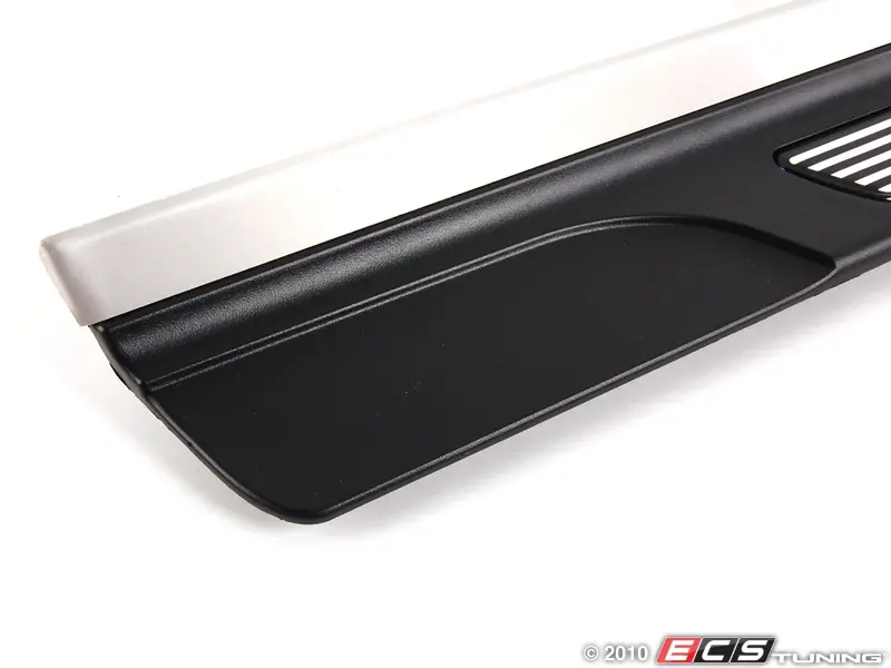 Genuine BMW - 51477891928 - M3 Door Sill Cover - Right (51-47-7  