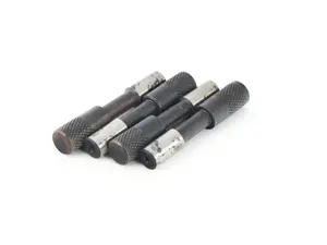 Camshaft securing pins