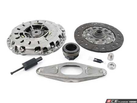 ES#3690591 - 21217528214 - Clutch Kit - Includes clutch disc, pressure please, clutch fork, and throwout bearing - LUK - BMW