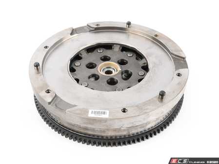 ES#2912018 - 21207638495 - Genuine BMW Twin Mass Flywheel - F22/F23 - Genuine BMW Twin Mass Flywheel! - Genuine BMW - BMW
