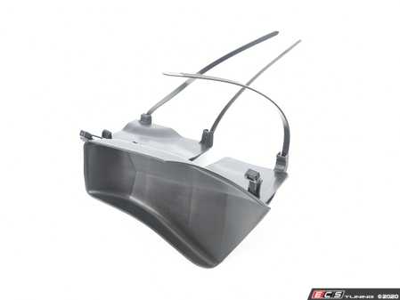 ES#4307377 - 8S0407812E - Brake Cooling Duct - Right - OEM brake cooling duct to add to your TT. - Genuine Volkswagen Audi - Audi