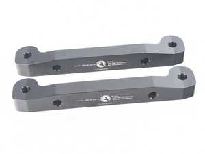 ES#4350153 - E36-46135CR-4A - Brembo Caliper Brackets (E36/46 Non-M) - Reboot Engineerings Brembo Caliper Brackets support installation of BMW 135i front calipers on all non-M E36/E46 models, allowing for the use of larger brake pads and increased braking performance.
6061 aluminum construction pictured. Available only i - Reboot Engineering - BMW