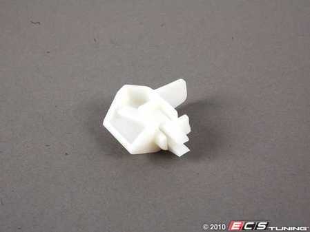 ES#126886 - 51498207959 - CLIP - Genuine BMW - BMW