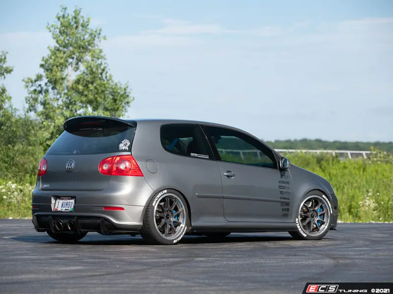 ECS - 014059LA01 - MK5 GTI/R32 Hatch Spoiler Extension