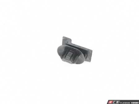 ES#17091 - 07147544063 - Clip - Priced Each  - Used most commonly on the oxygen sensor plug - Genuine MINI - MINI