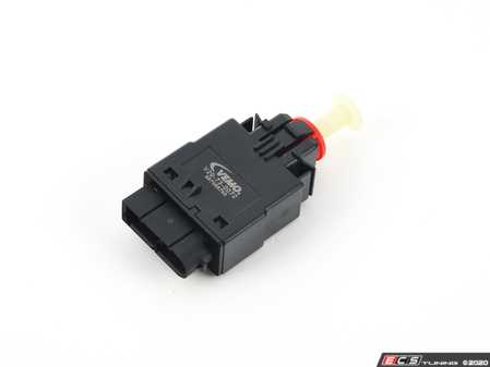 ES#2899724 - 61318360417 - Brake Light Switch with Red Locking Sleeve (4 Pin Connector) - This switch is located behind the brake pedal and controls the brake lights - Vemo - BMW