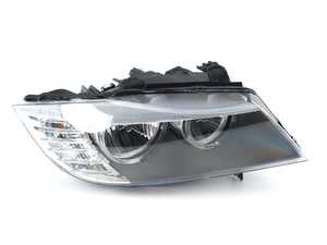 ES#4352210 - 63117202578 - Halogen Headlamp - Right - Does not include bulbs - TYC - BMW