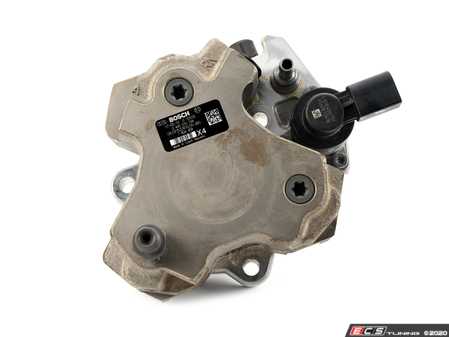 ES#3178410 - 13518511825 - High Pressure Fuel Pump - Fuel pump located on top of the engine - Genuine BMW - BMW