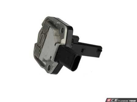 ES#4429961 - 1J0907660F - Oil Level Sensor - Mounted on the bottom of the oil pan - URO - Audi Volkswagen