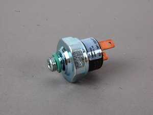 ES#2607891 - 95961313700 - A/C Low Pressure Switch - Located on the connecting tube from the receiver-dryer to the condenser - Mahle-Behr - Porsche
