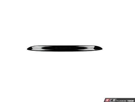 ES#4441583 - 51137167530 - Trunk Lid Grip - Black Cover  - Located above the license plate on the trunk - ECS - MINI