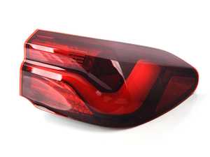 ES#4340688 - 63219881586 - REAR LIGHT IN THE SIDE PANEL - Genuine BMW - BMW