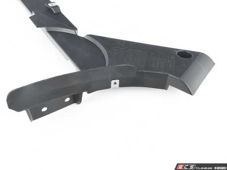 ES#2611822 - 51758050542 - COVERING TANK, RIGHT - Genuine BMW - BMW