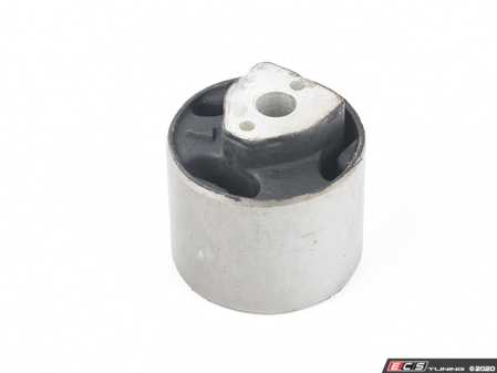 ES#4349042 - 23711130502 - Transfer Case Mount - Rubber mount that secures the transfer case to the crossmember - Hamburg Tech - BMW