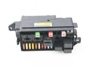 ES#2584832 - 61149213373 - FUSE BOX - Genuine MINI - MINI