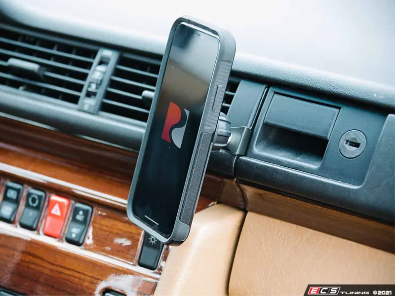 Rennline - PM01.71 - ExactFit Magnetic Phone Mount - W124