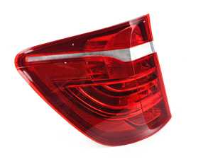 ES#2136254 - 63217220239 - Taillight for Fender - Genuine BMW - BMW