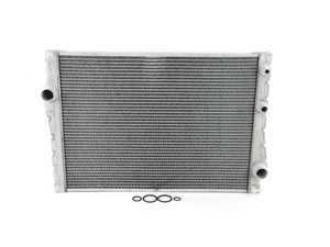 ES#3492097 - 17117533472 - Radiator - Standard replacement radiator - Nissens - BMW