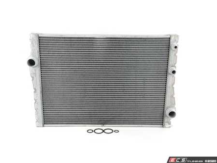 ES#3492097 - 17117533472 - Radiator - Standard replacement radiator - Nissens - BMW