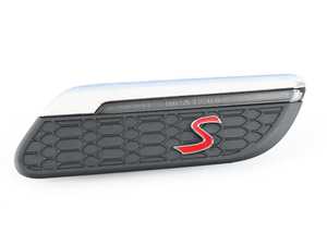 ES#4375285 - 63179879003 - S Side Turn Signal Newer Design - Left - Add some S flare to the side scuttle, chrome top - Genuine MINI - MINI