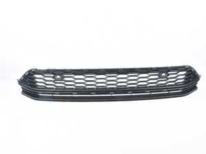 ES#3100836 - 5C6853671T9B9 - Center Grille - Often damaged from road debris - Genuine Volkswagen Audi - Volkswagen