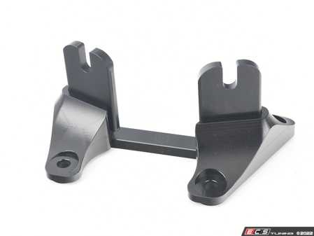 ES#4364650 - GS6-37TransBrack - GS6-37 6 Speed Conversion Transmission Bracket - Anodized Black - Reboot Engineering - BMW