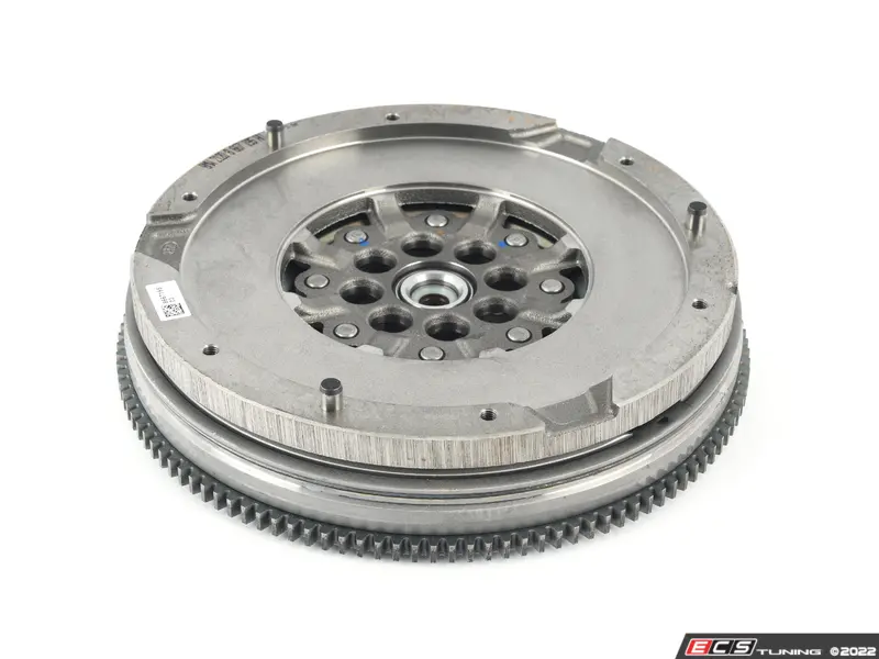 Genuine BMW - 21208667195 - Dual Mass Flywheel (21-20-8-667-195)
