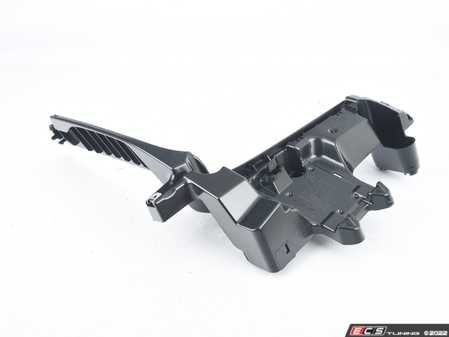ES#2713824 - 51127294390 - MOUNT FOR BUMPER, CORNER, RE - Genuine BMW - BMW