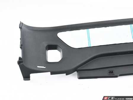 ES#3574113 - 51477936980 - LOADING SILL COVER - Genuine BMW - BMW