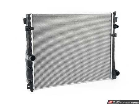 ES#4181142 - 17118666740 - Radiator - Replacement radiator - Genuine BMW - BMW