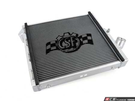 ES#4389643 - 7087 - High Performance All Aluminum Side Radiator - Right - Featuring an all-aluminum tank and core plus OE-style quick connects. Lower engine temperatures mean more power and longer life of engine components! - CSF - Porsche