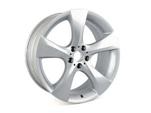 ES#257921 - 36116787604 - Bmw Light Alloy Wheel - Star Spoke 311 - Genuine BMW - BMW