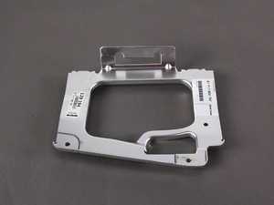 ES#129194 - 51717892797 - E46 M3 Brake Air Duct Bracket - Left - Secures the left brake air duct - Genuine BMW - BMW