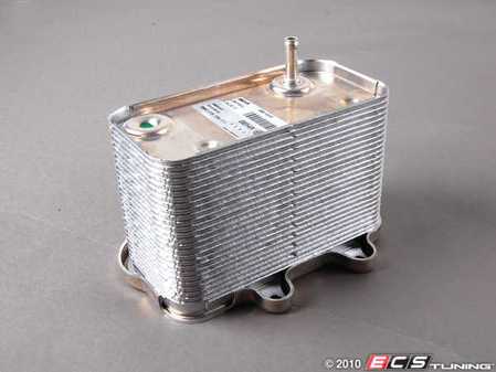 ES#2607870 - 99610702557 - Oil Cooler - Located on top of the engine - Mahle-Behr - Porsche
